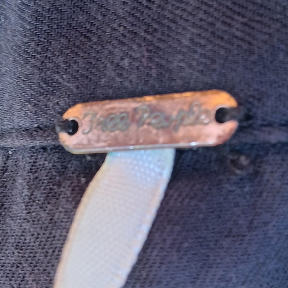 FREE PEOPLE Too FAR BLACK LONG TUNIC Utility Cargo Vest XS Sleeveless Button Up - Picture 9 of 10